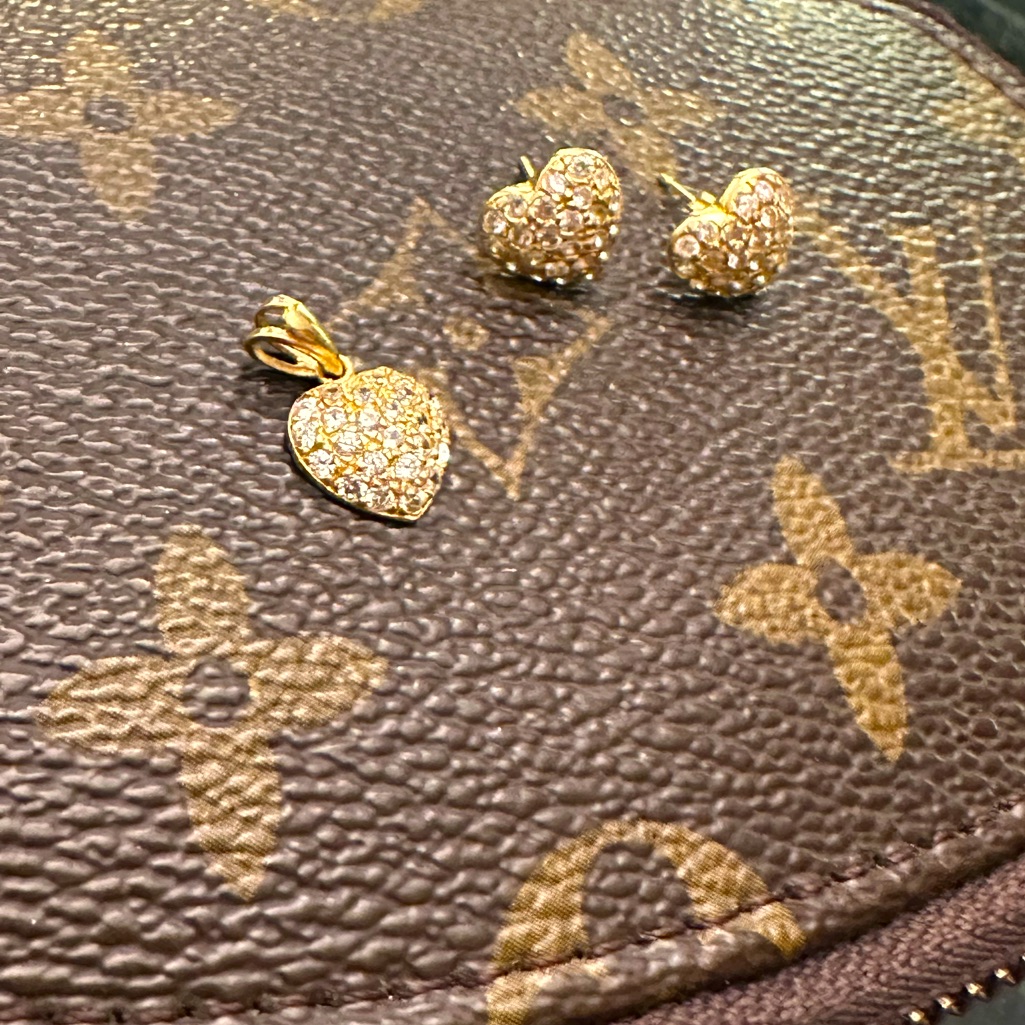 14k Solid Gold Heart Set